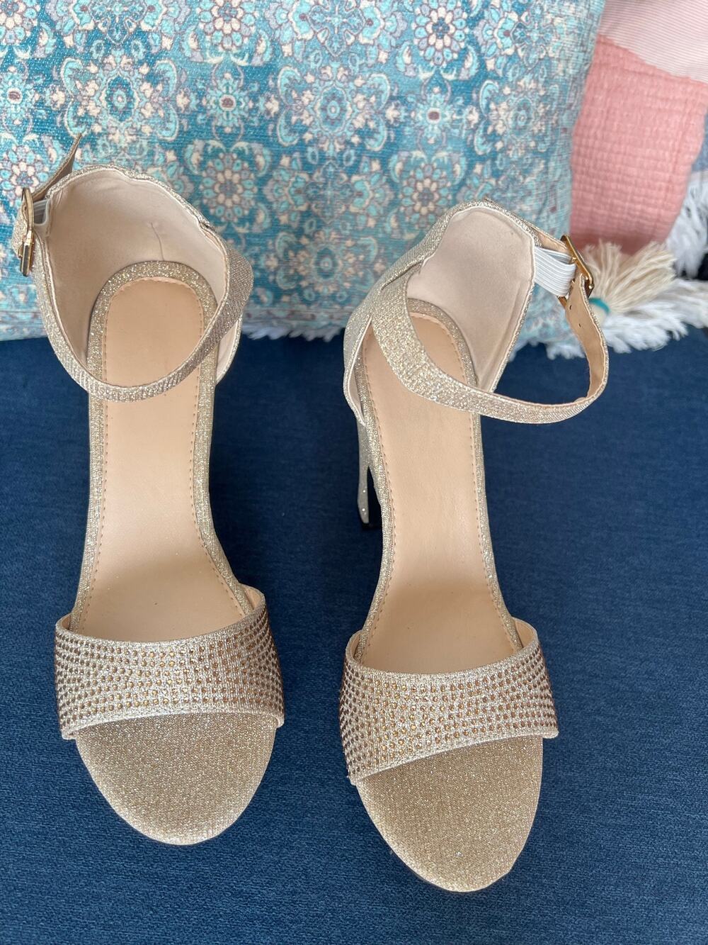 Women’s Gold Rhinestone Ankle Strap High Heel Sandals Formal Shoes SZ 9.5 EUC